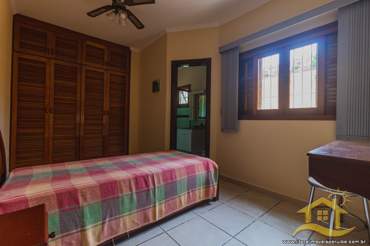 Casa no bairro Stella Maris, Lado Linha