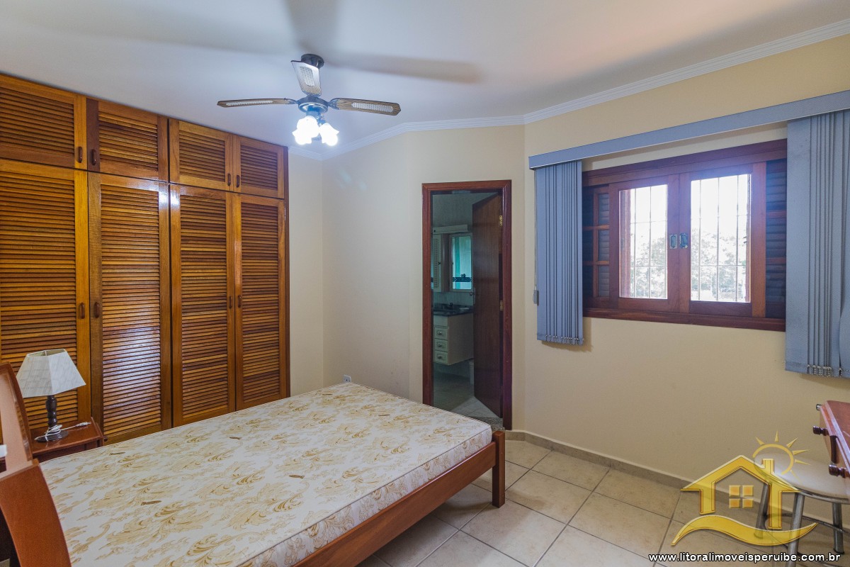 Casa no bairro Stella Maris, Lado Linha