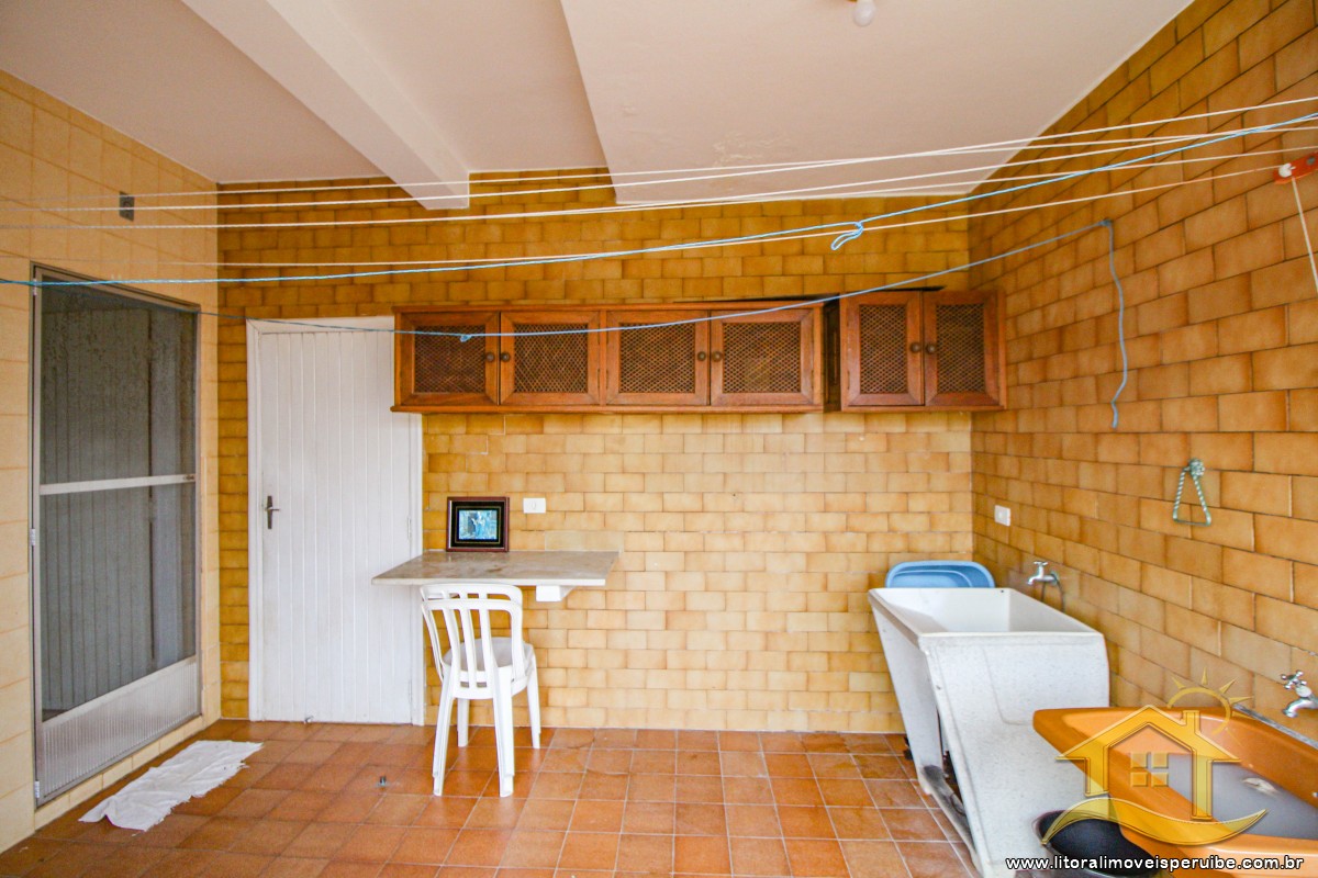 Casa no bairro Ribamar, Lado Linha