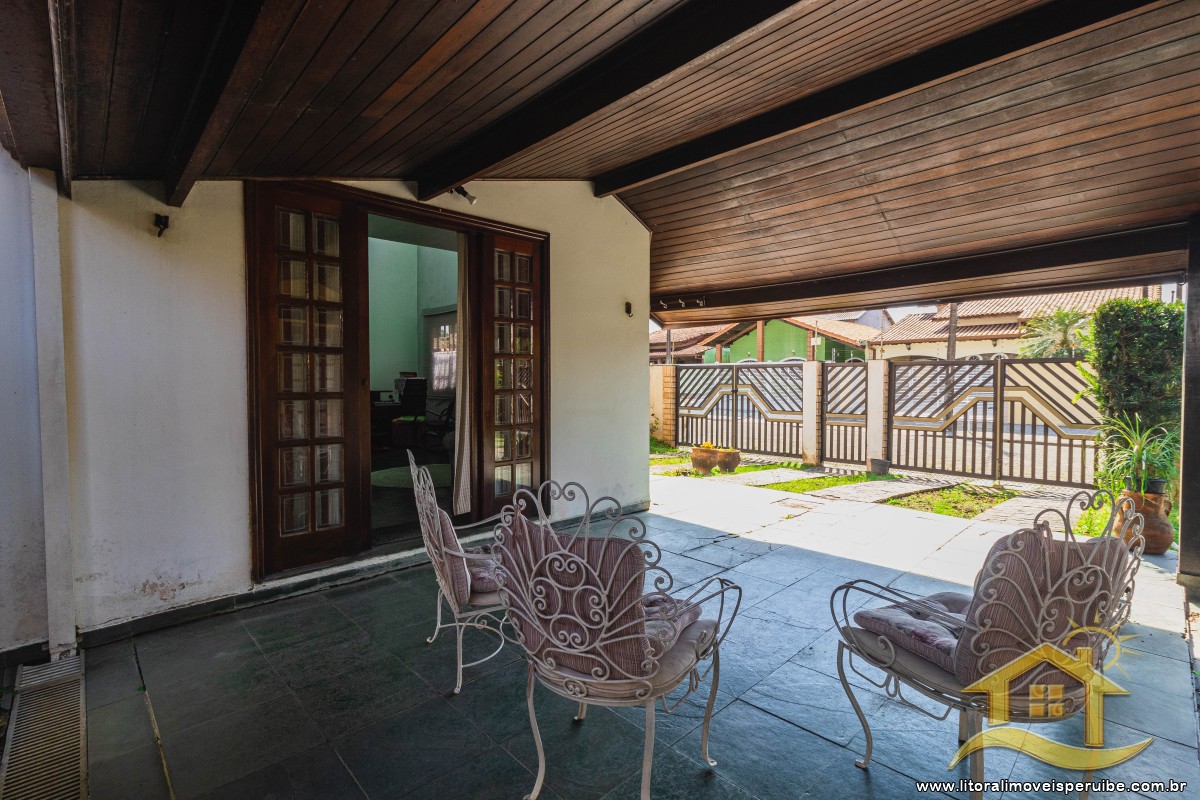 Casa no bairro Oásis, Lado Linha
