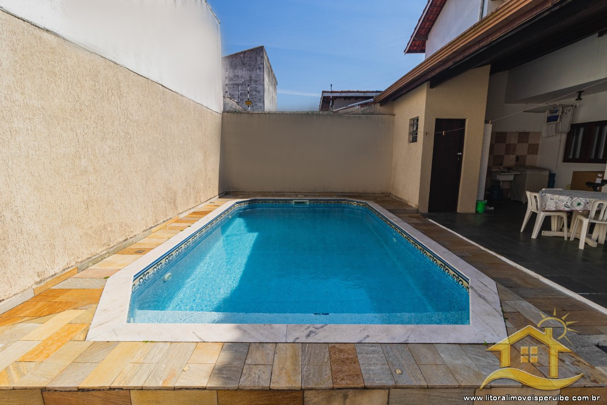 Casa no bairro Oásis, Lado Linha