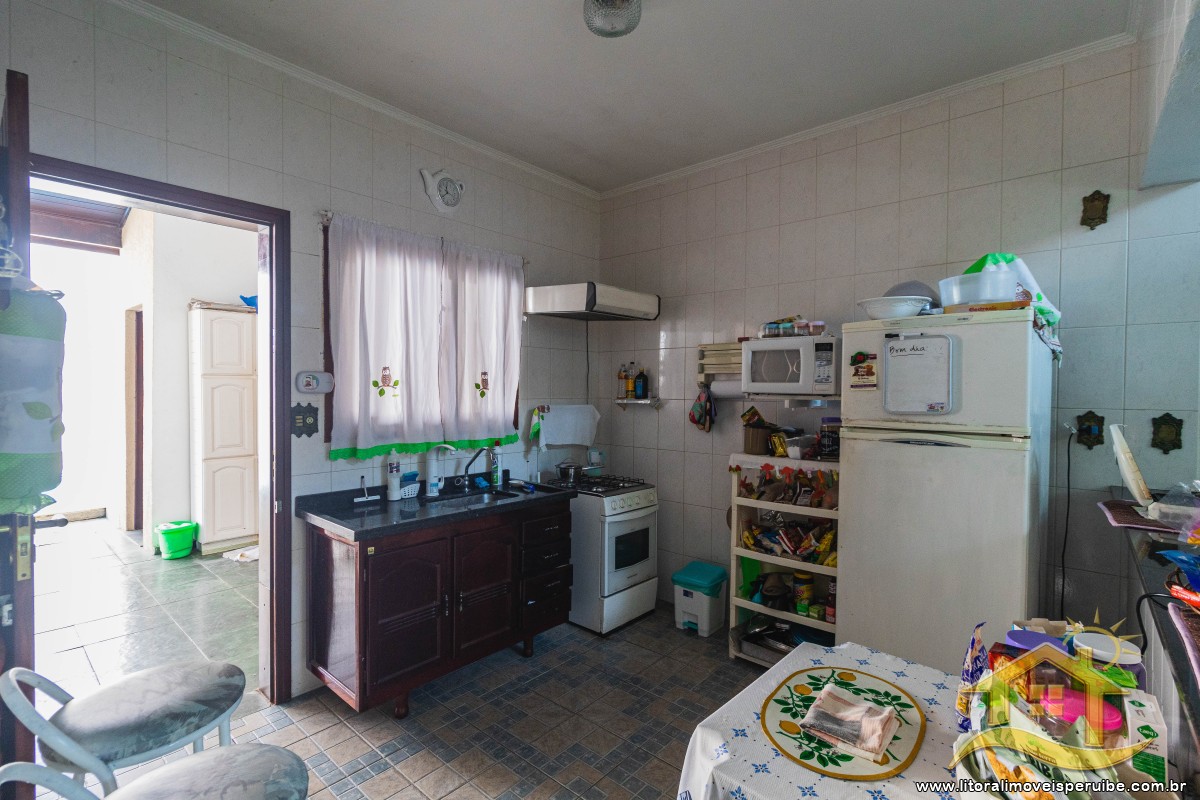 Casa no bairro Oásis, Lado Linha