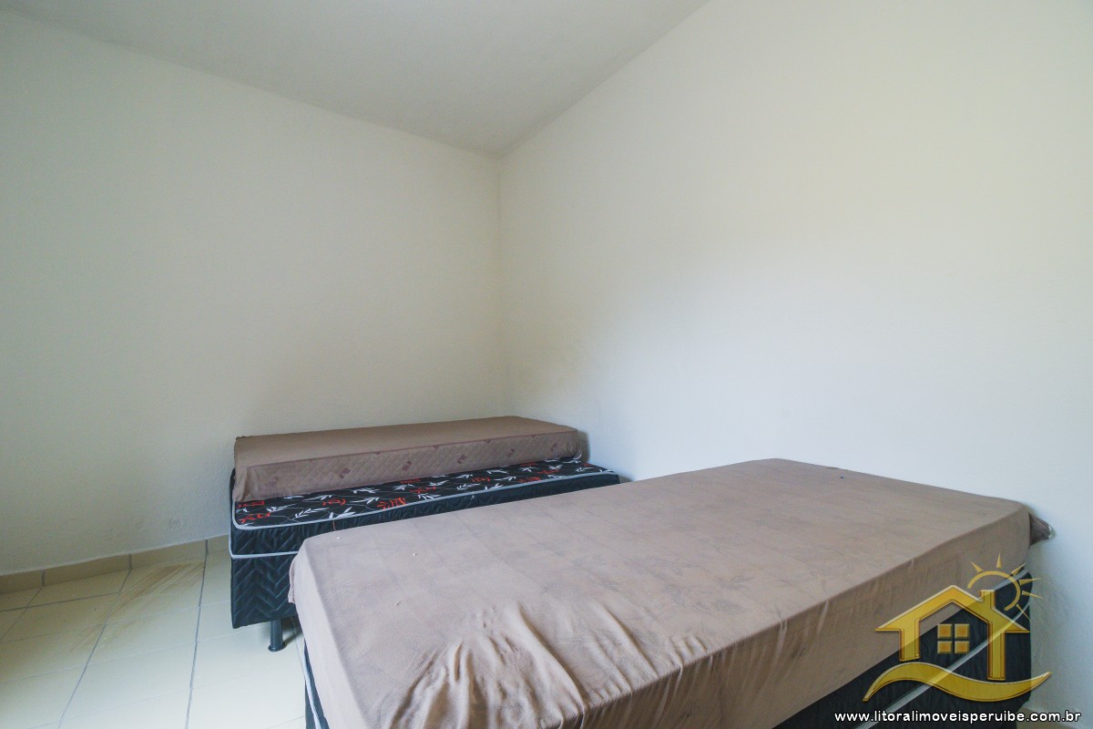 Casa no bairro Centro, Lado Linha