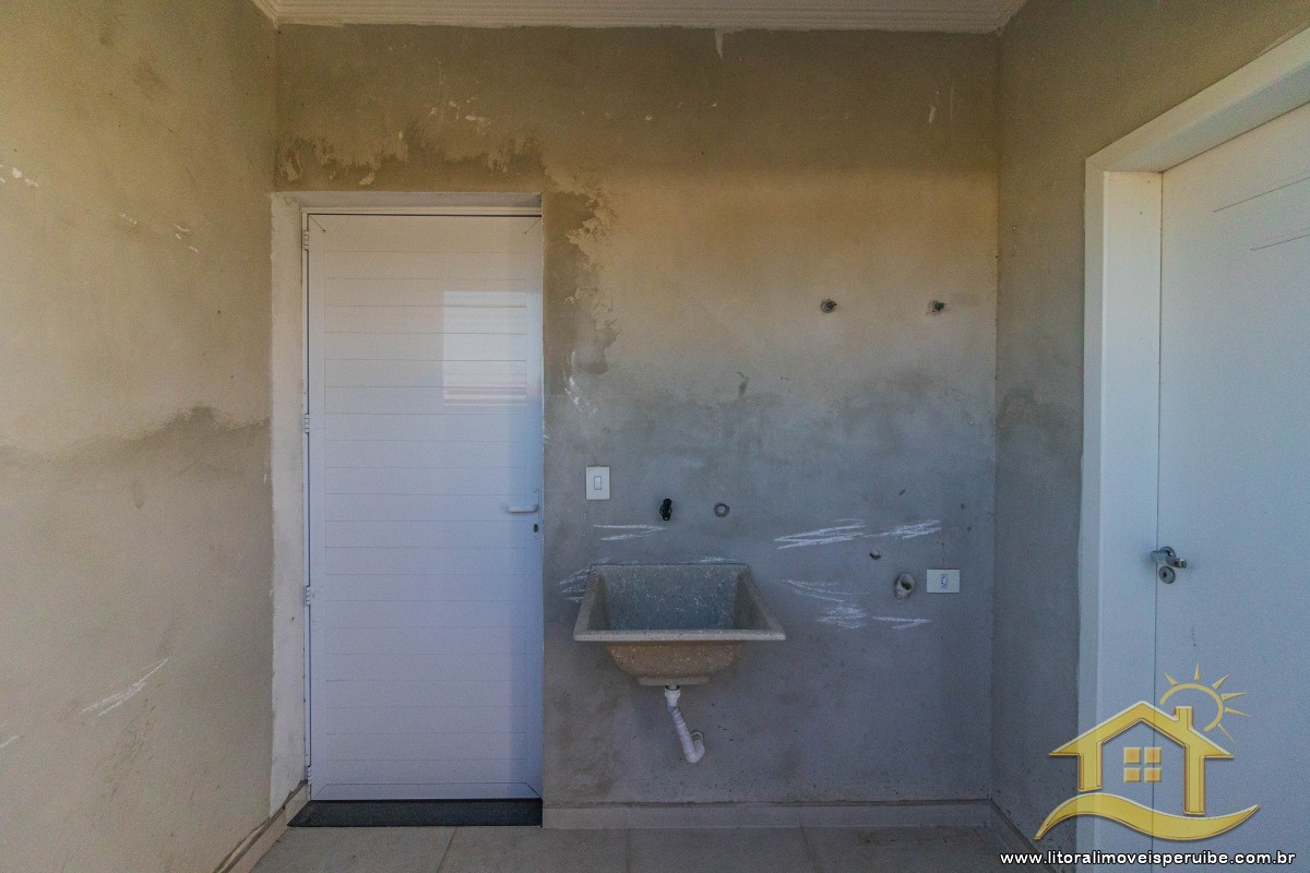 Casa no bairro Bougainvillée IV, Pós Linha