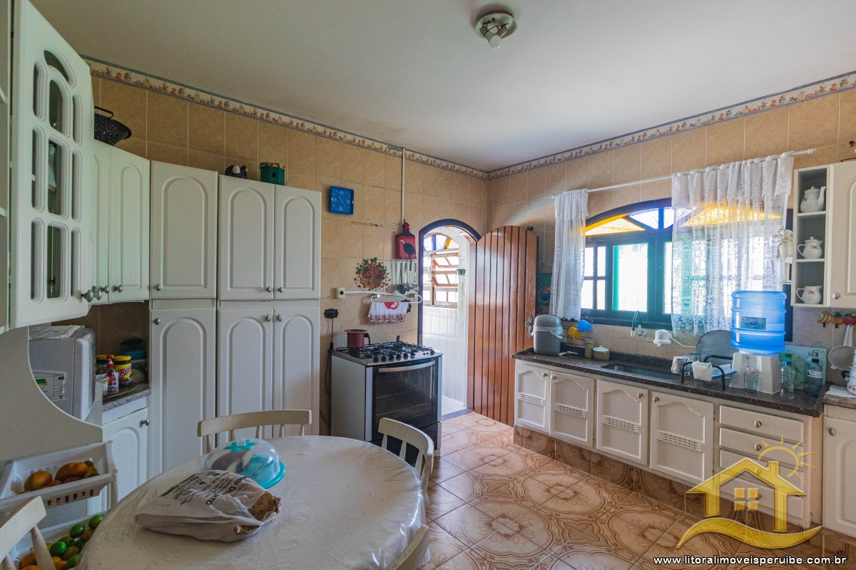 Casa no bairro Ribamar, Lado Linha