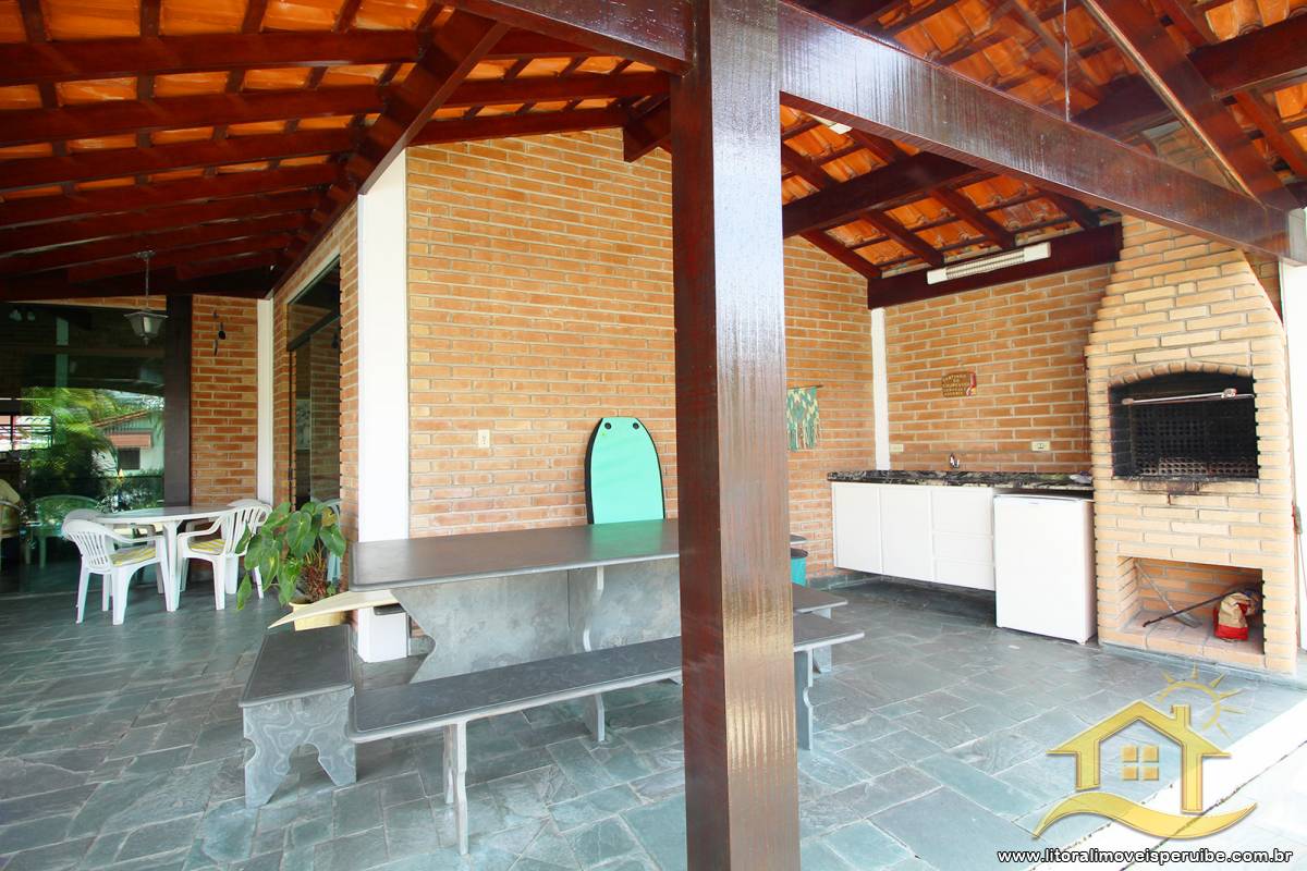 Casa no bairro Bougainvillée III, Lado Linha