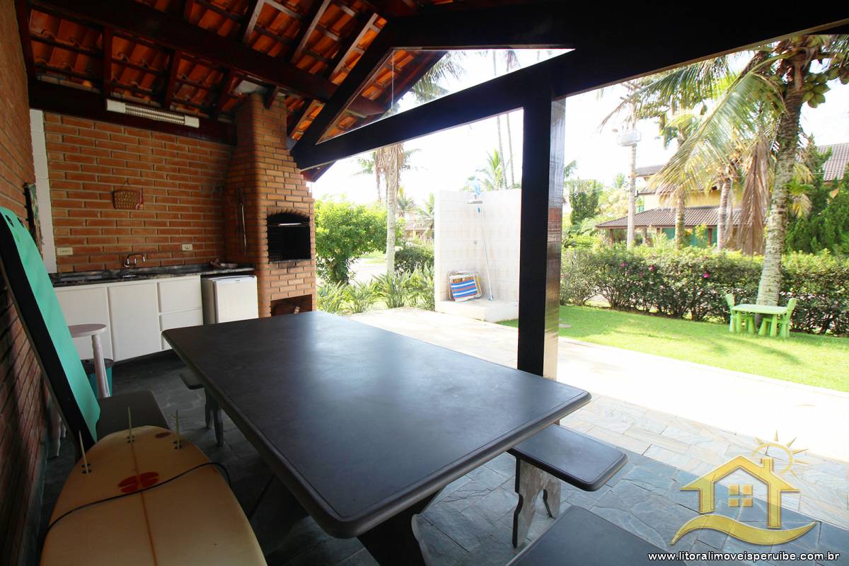 Casa no bairro Bougainvillée III, Lado Linha