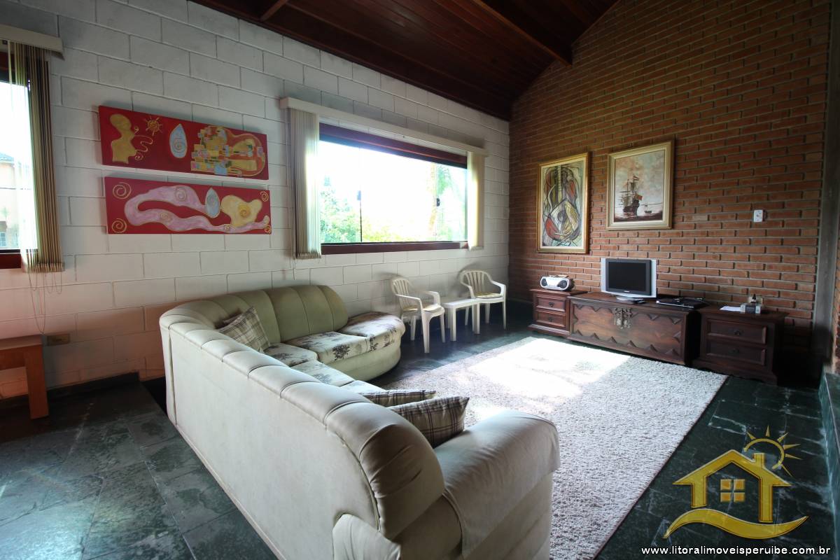 Casa no bairro Bougainvillée III, Lado Linha
