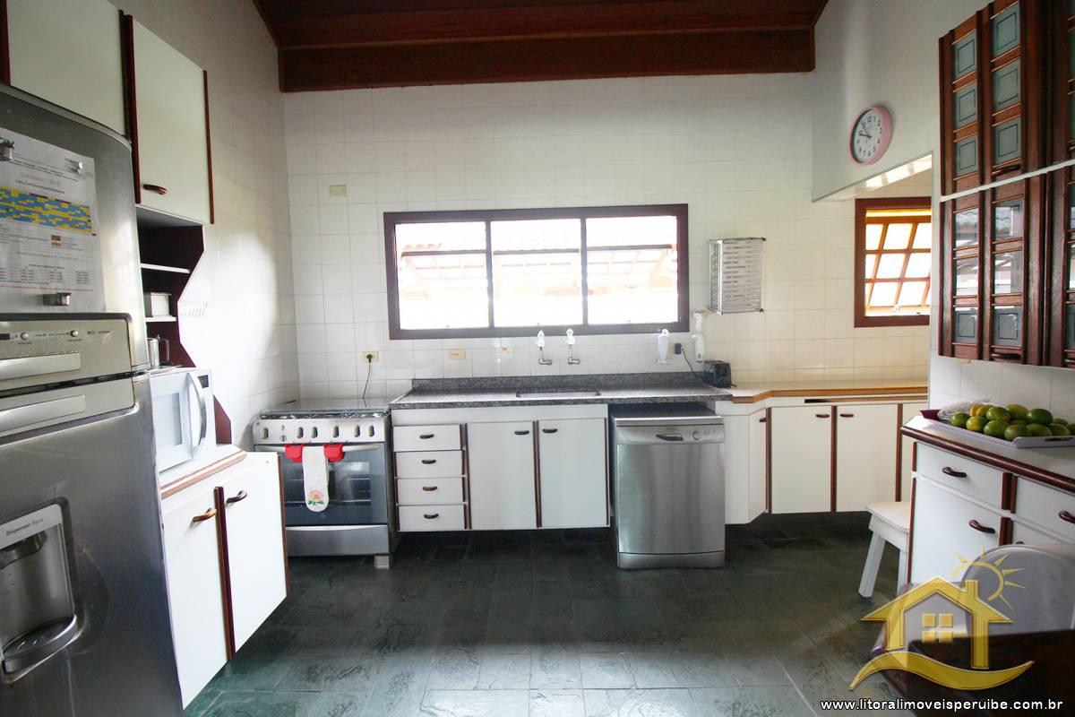 Casa no bairro Bougainvillée III, Lado Linha