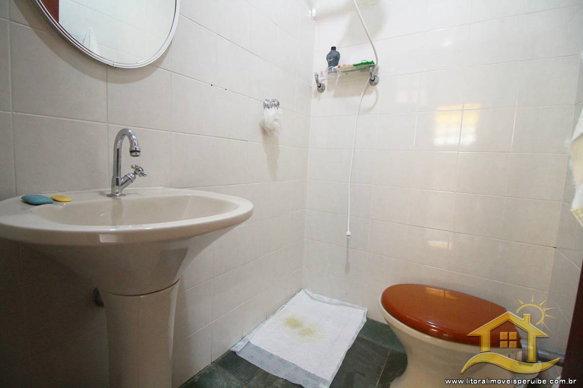 Casa no bairro Bougainvillée III, Lado Linha