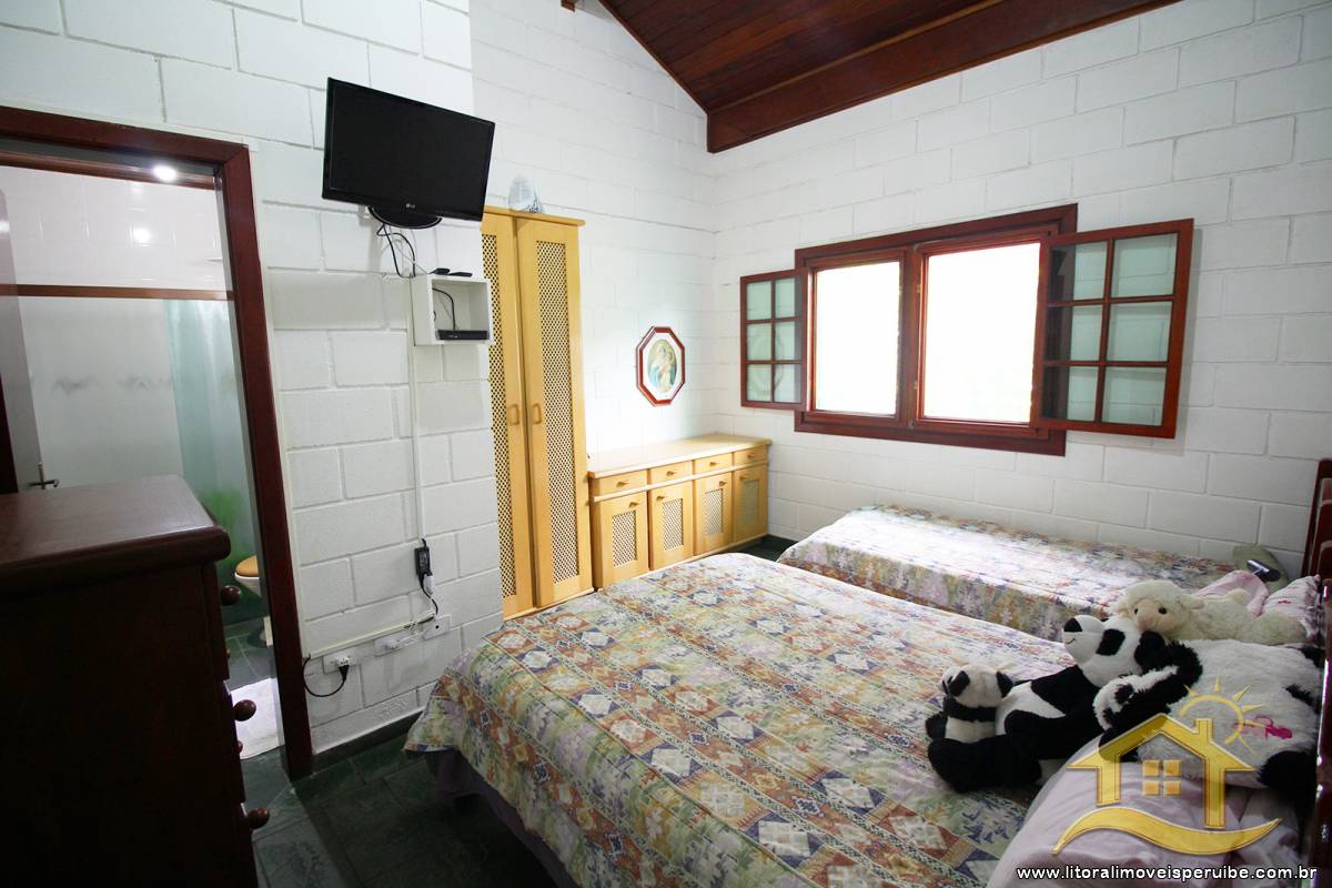 Casa no bairro Bougainvillée III, Lado Linha