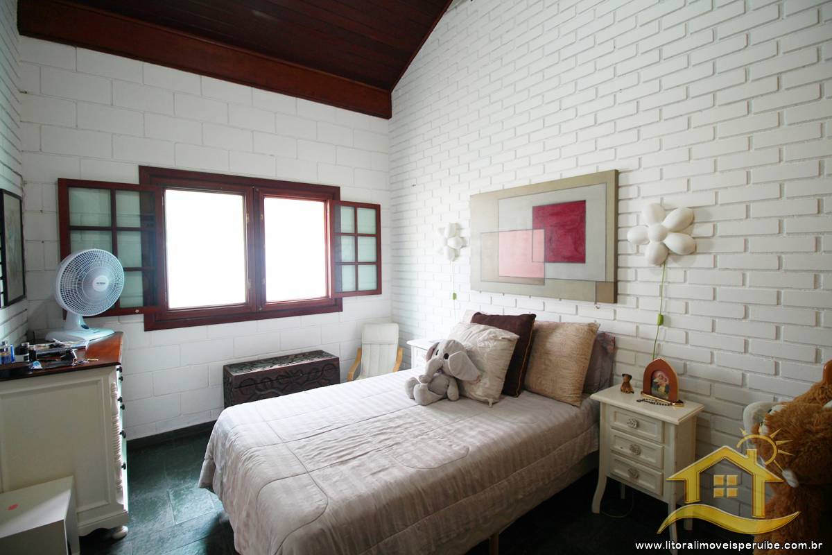 Casa no bairro Bougainvillée III, Lado Linha