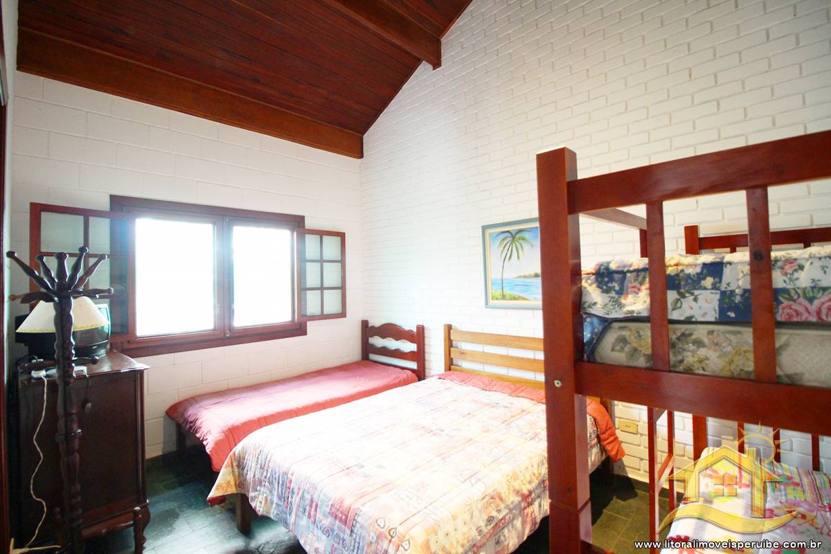 Casa no bairro Bougainvillée III, Lado Linha