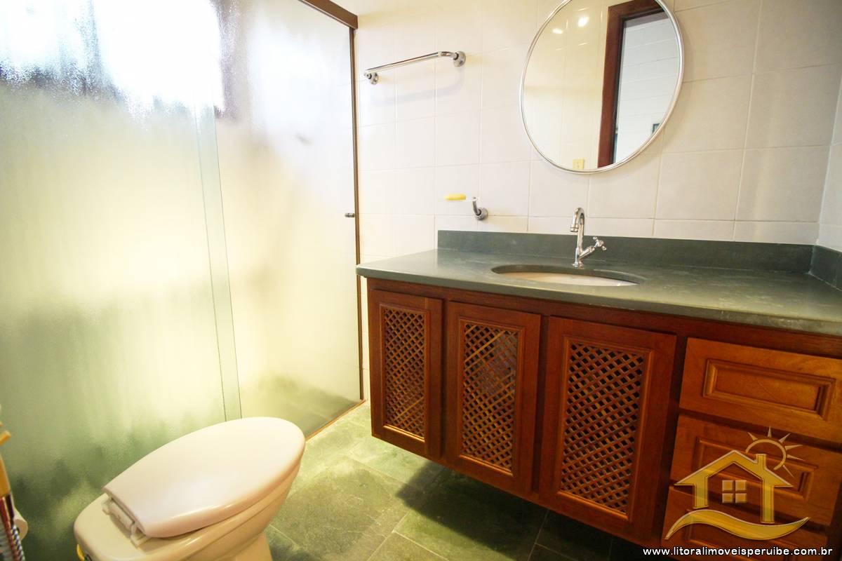 Casa no bairro Bougainvillée III, Lado Linha