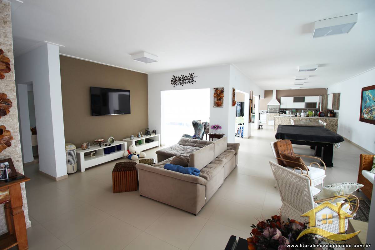 Casa no bairro Três Marias, Lado Linha