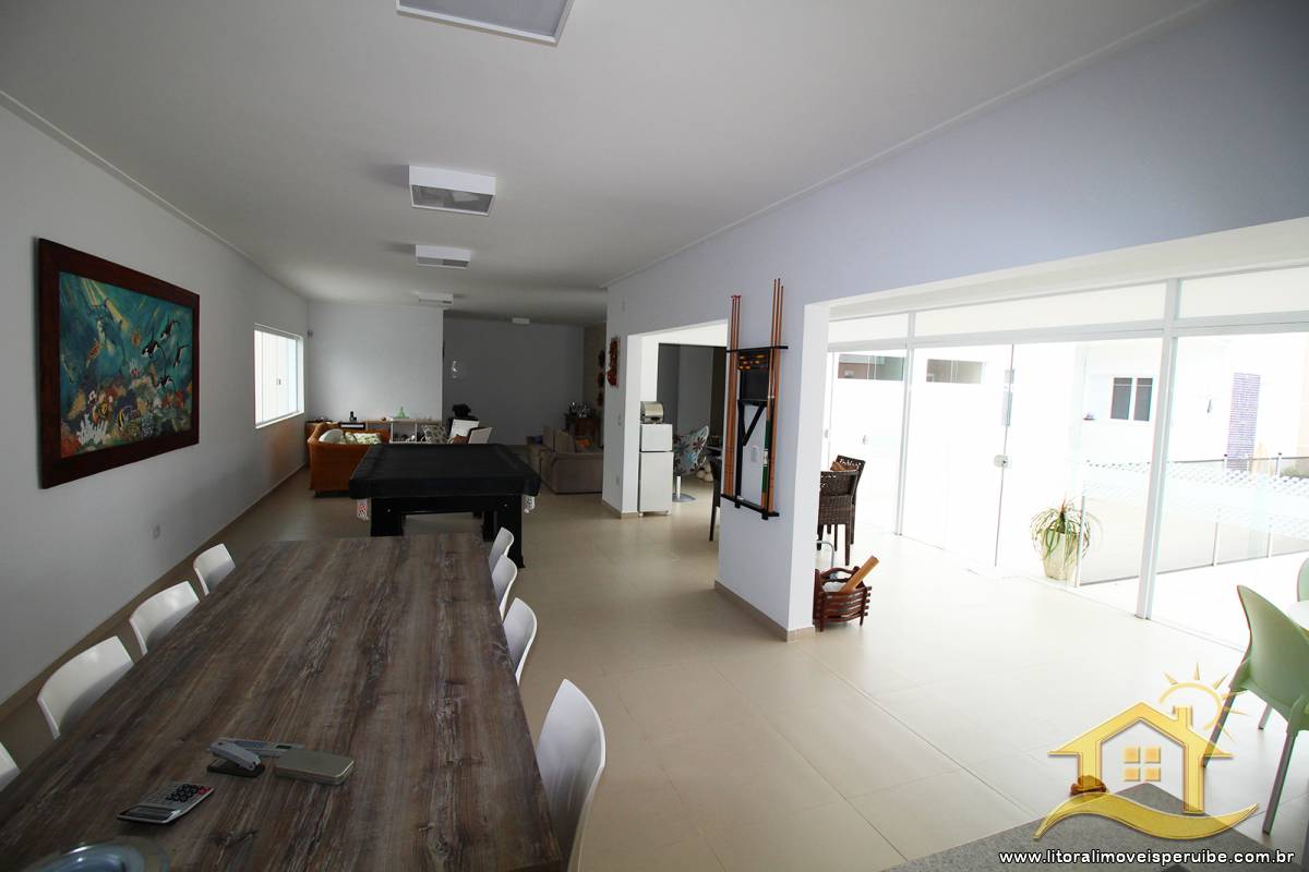 Casa no bairro Três Marias, Lado Linha