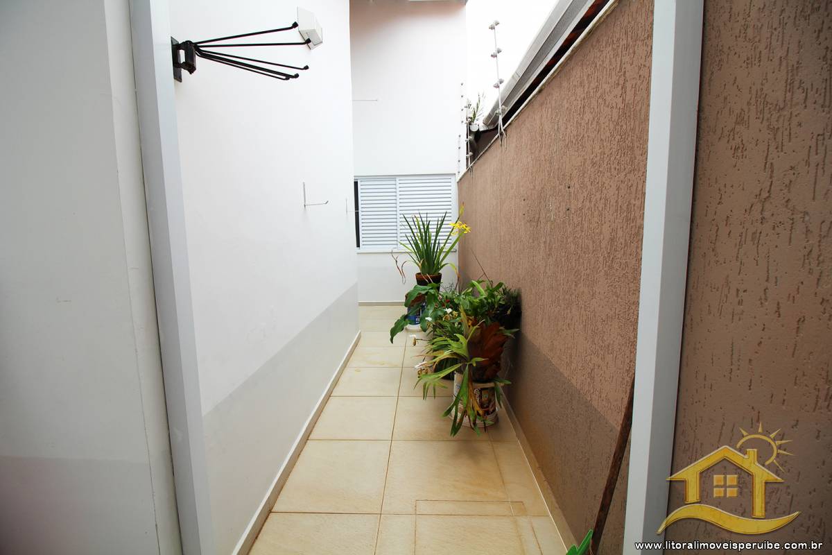 Casa no bairro Três Marias, Lado Linha