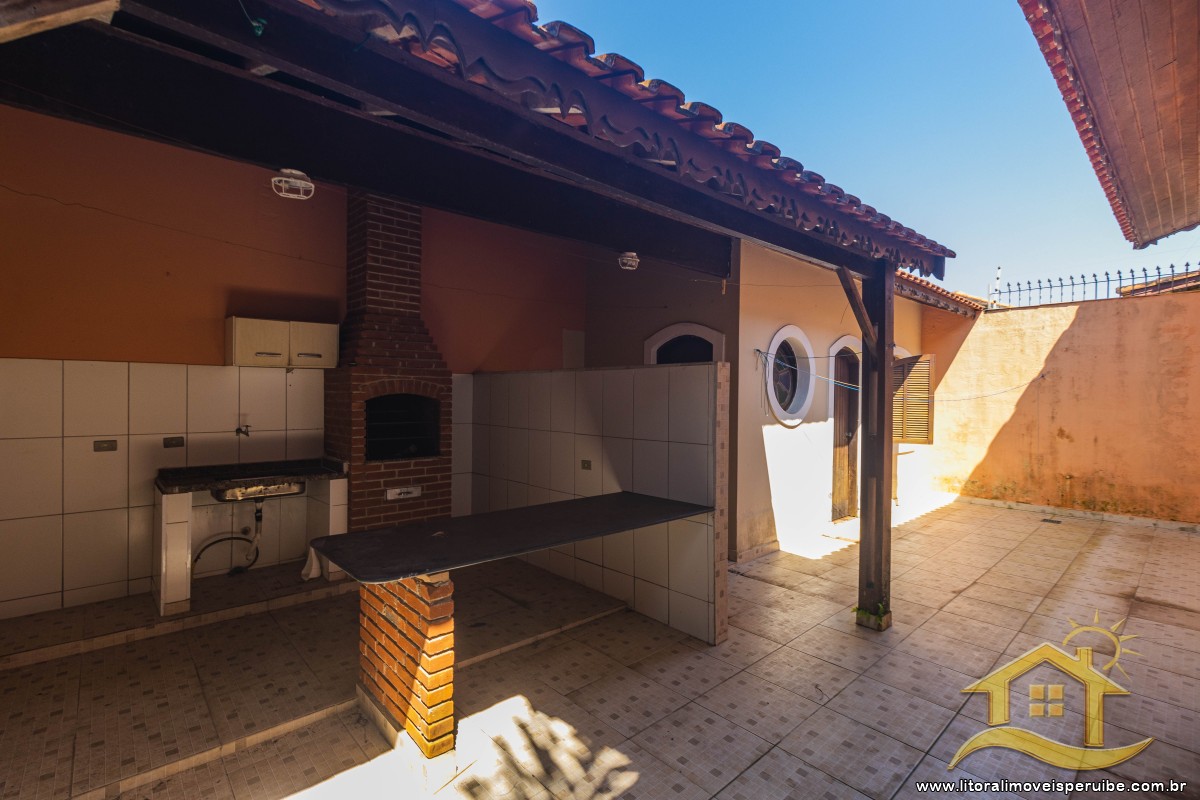 Casa no bairro Oásis, Lado Linha