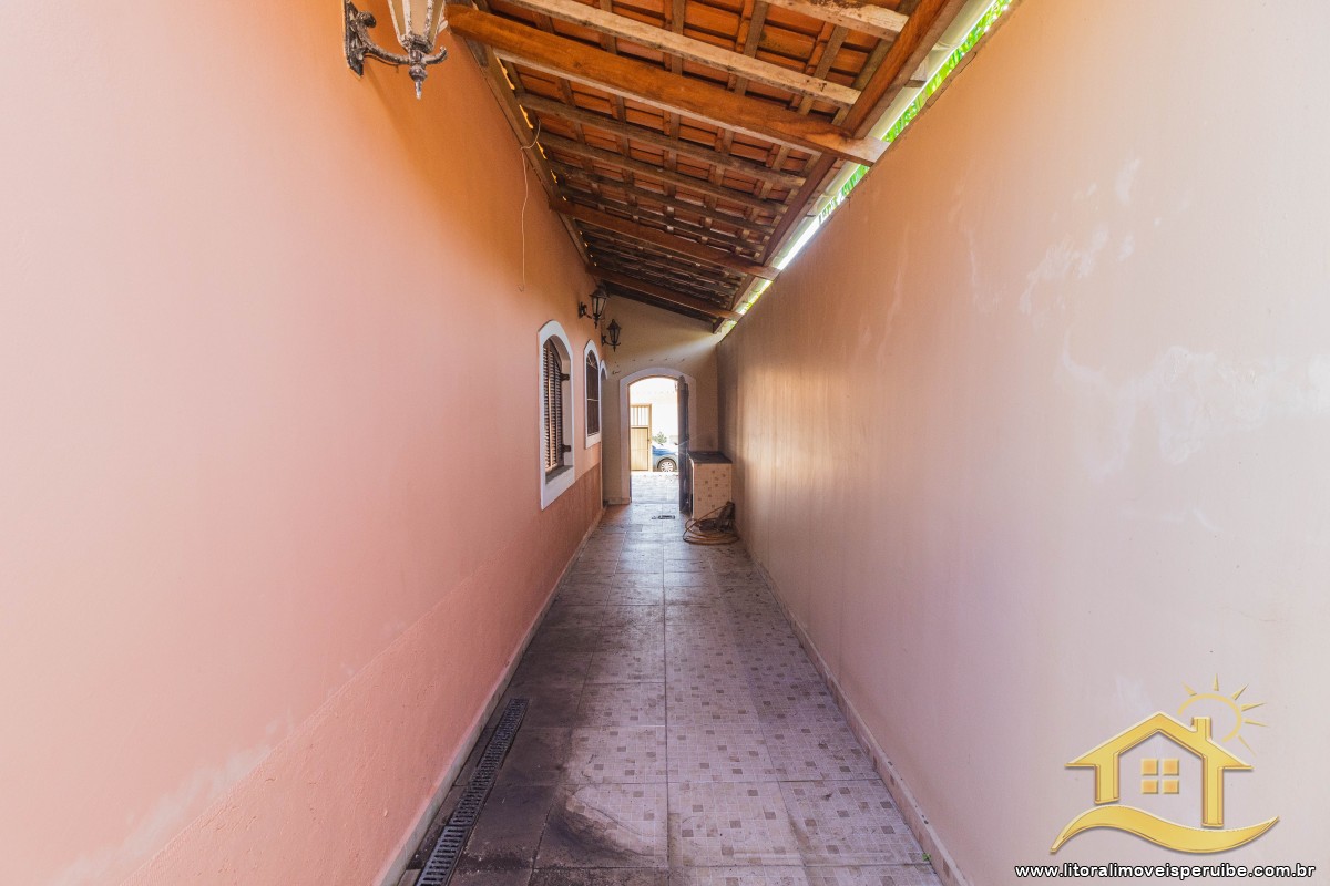 Casa no bairro Oásis, Lado Linha