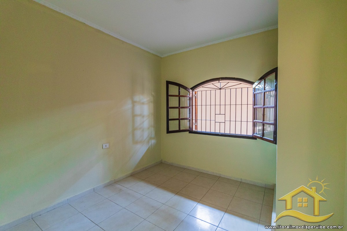 Casa no bairro Oásis, Lado Linha