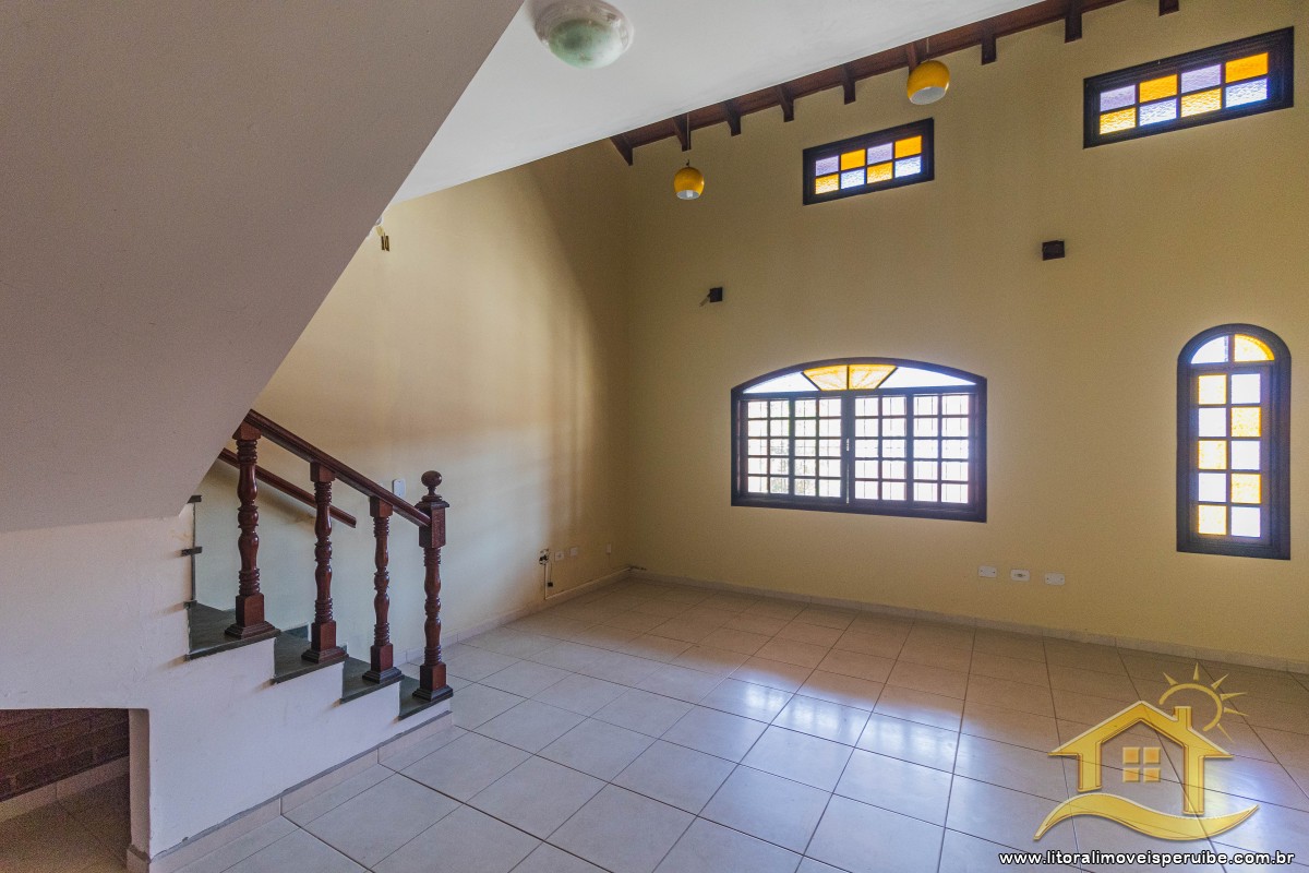 Casa no bairro Oásis, Lado Linha