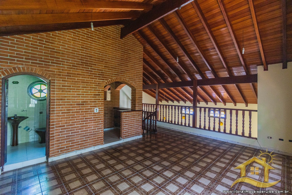 Casa no bairro Oásis, Lado Linha