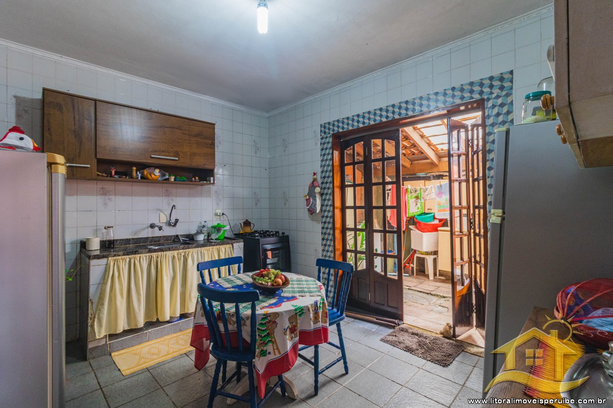 Casa no bairro Ribamar, Lado Linha