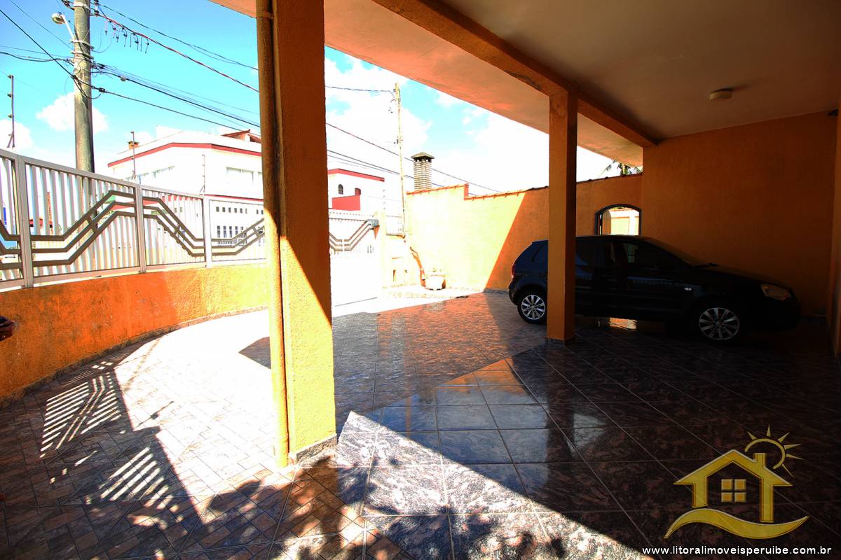 Casa no bairro Belmira Novaes, Lado Praia
