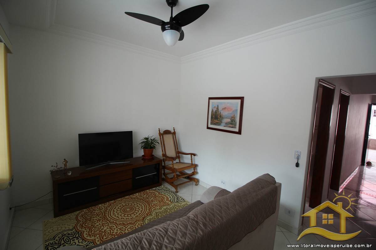 Casa no bairro Centro, Lado Linha