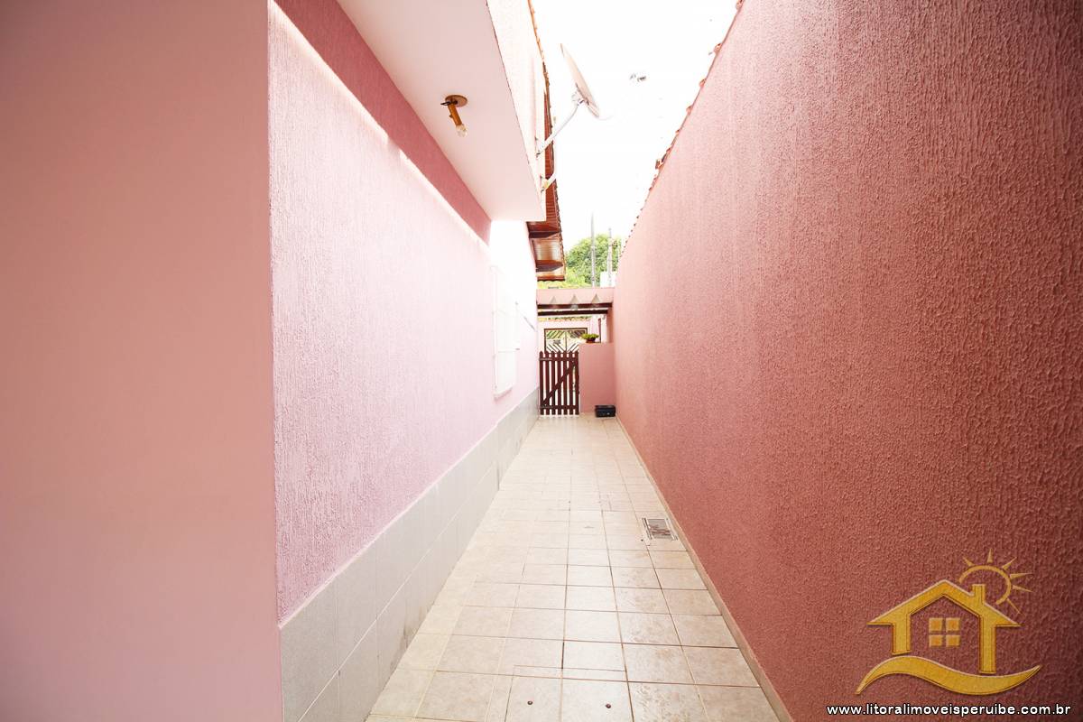 Casa no bairro Centro, Lado Linha