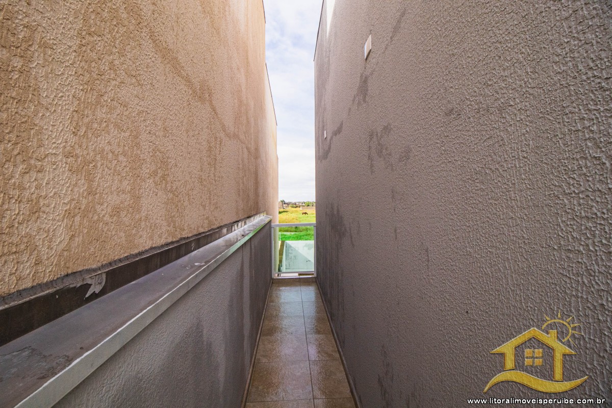Casa no bairro Flora Rica II, Pós Linha