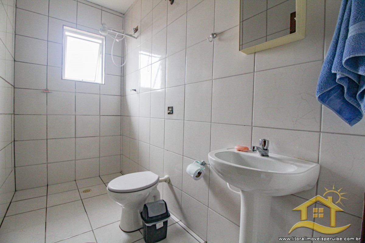 Casa no bairro Belmira Novaes, Lado Praia