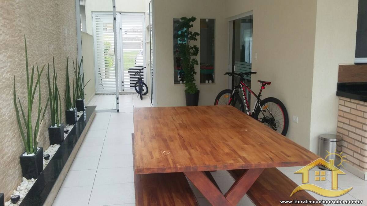 Casa no bairro Residencial Três Marias, Pós Linha