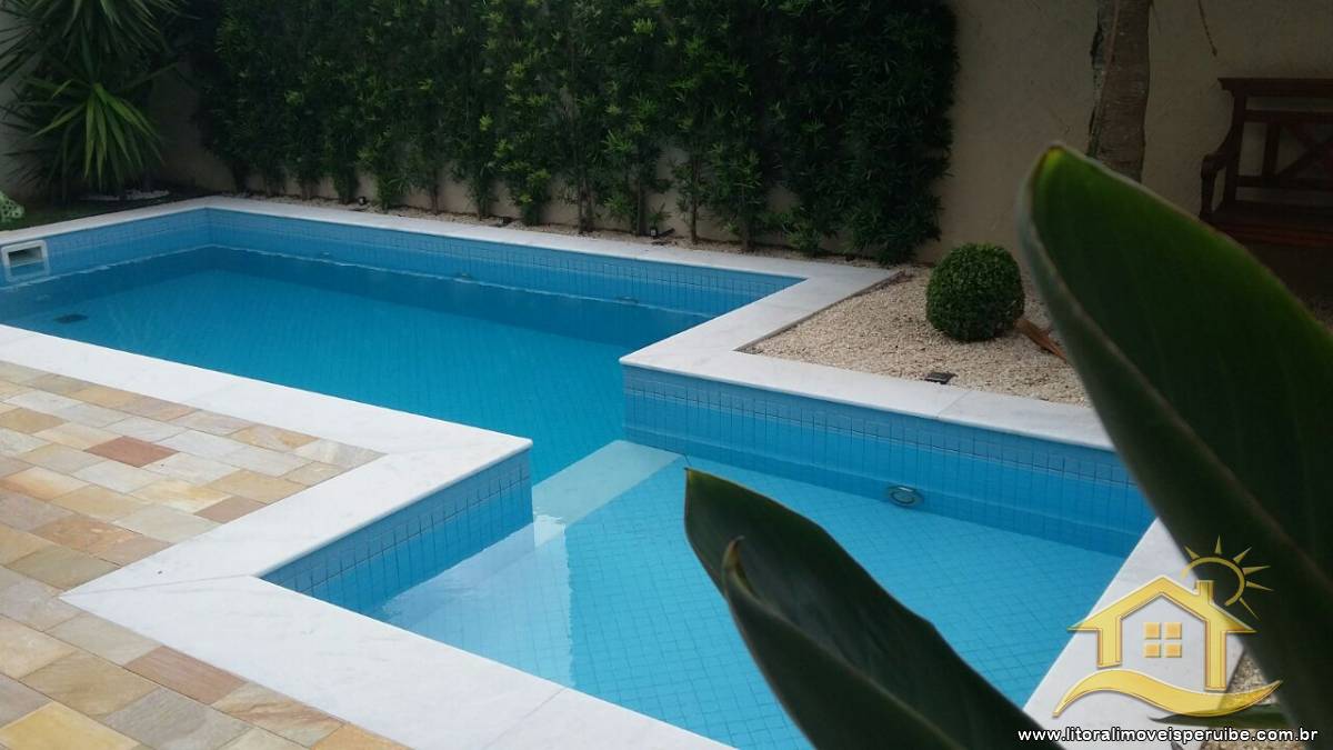 Casa no bairro Residencial Três Marias, Pós Linha