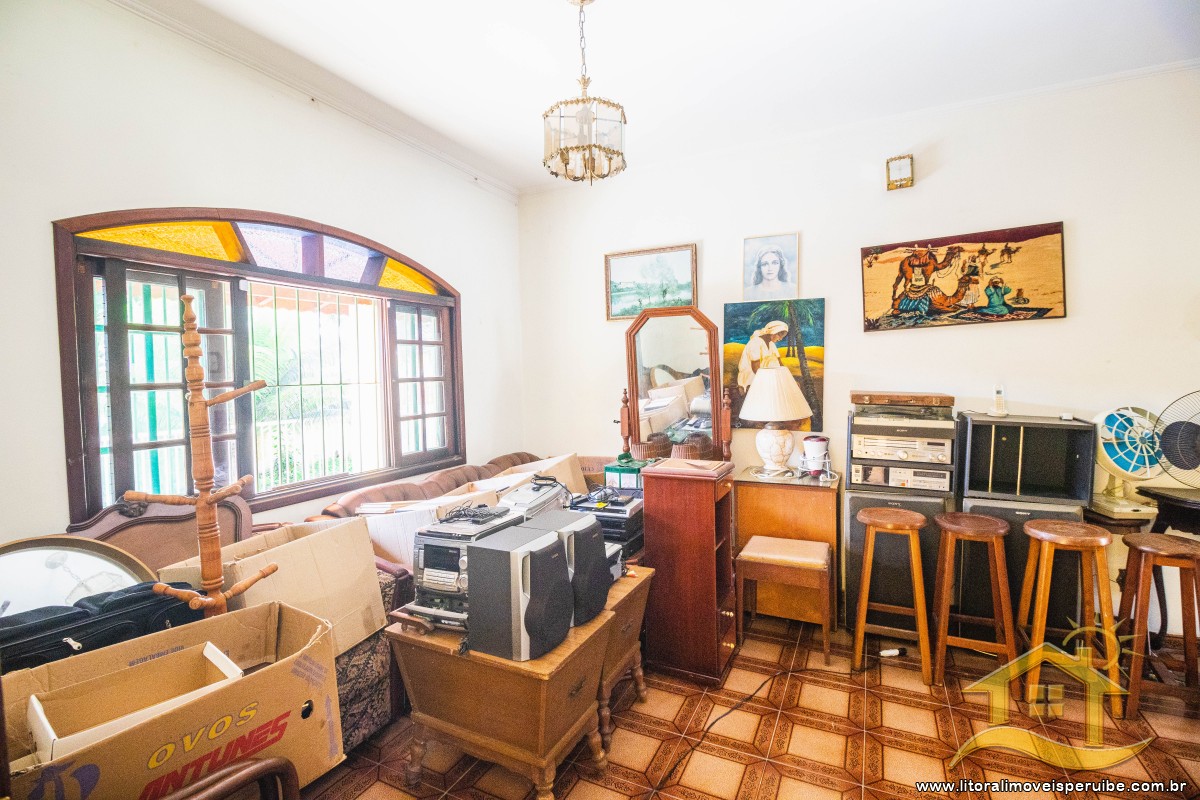 Casa no bairro Ribamar, Lado Linha