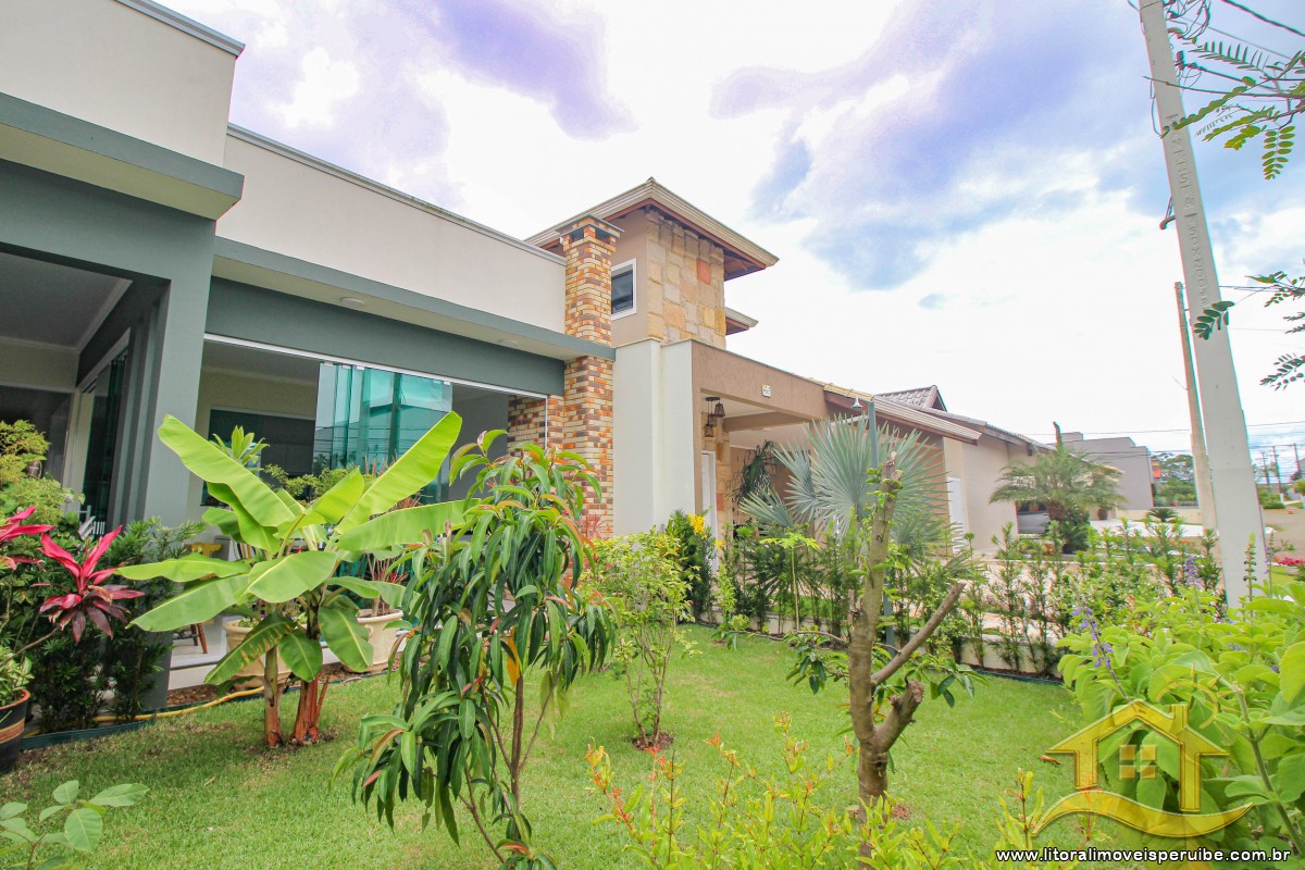 Casa no bairro Residencial Três Marias, Pós Linha