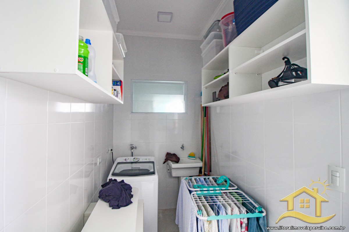 Casa no bairro Residencial Três Marias, Pós Linha