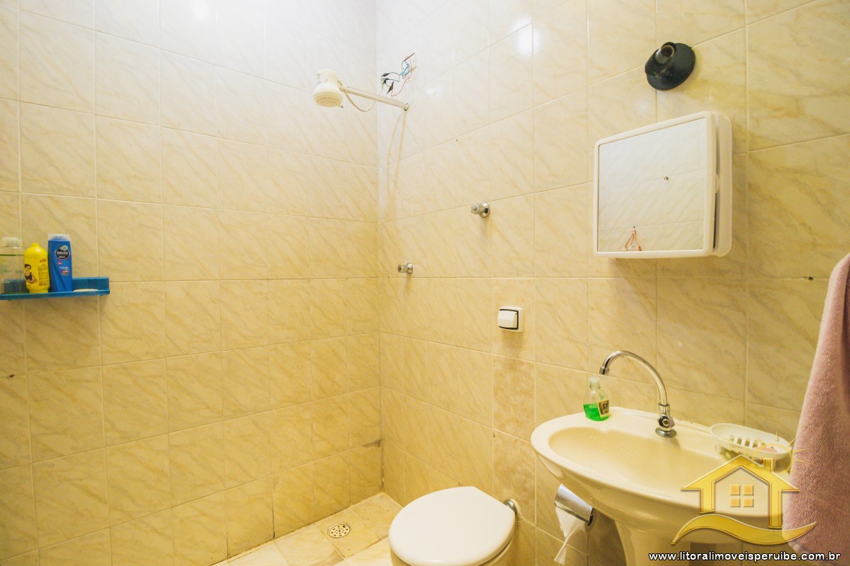 Casa no bairro Estação, Lado Linha