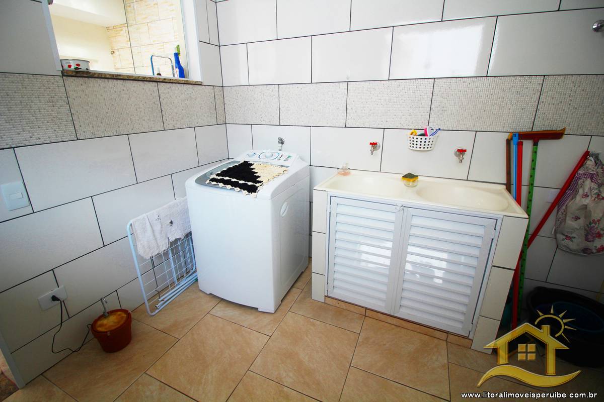 Casa no bairro Centro, Lado Linha