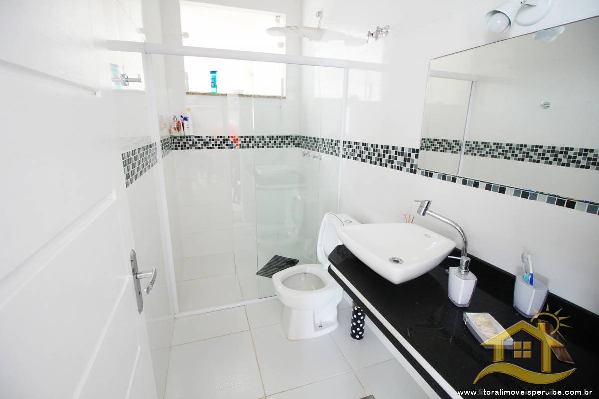 Casa no bairro Centro, Lado Linha