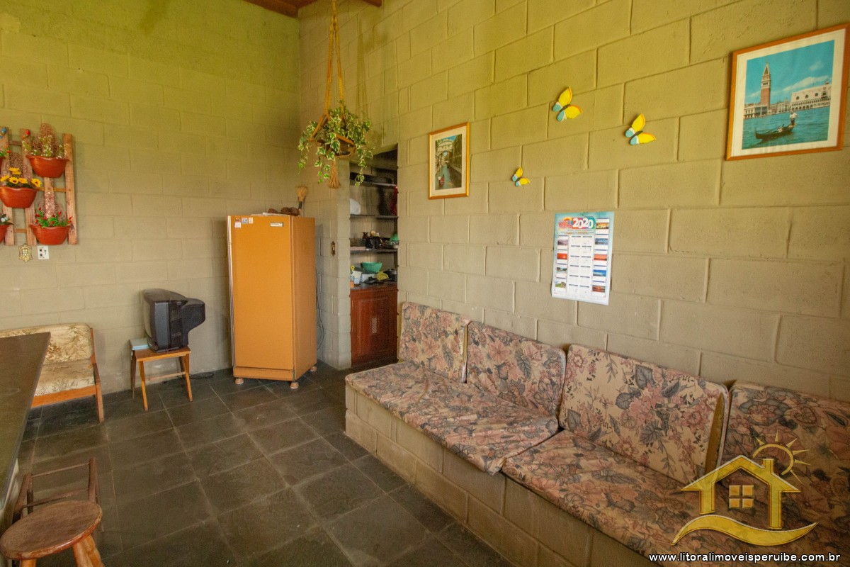 Casa no bairro Parque do Trevo, Pós Rodovia