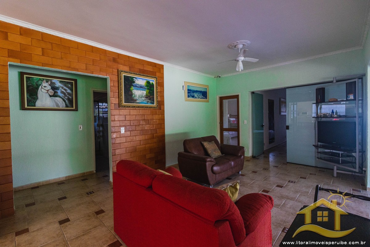 Casa no bairro Oásis, Lado Linha