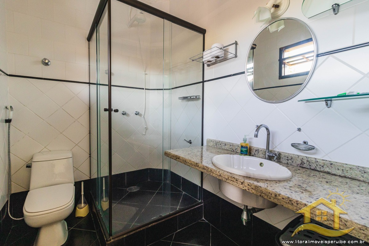 Casa no bairro Oásis, Lado Linha