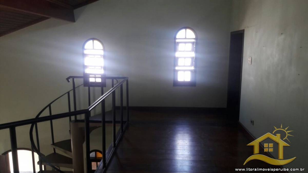 Casa no bairro Arpoador, Lado Linha