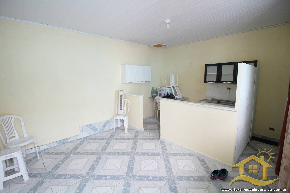 Casa no bairro Centro, Lado Linha
