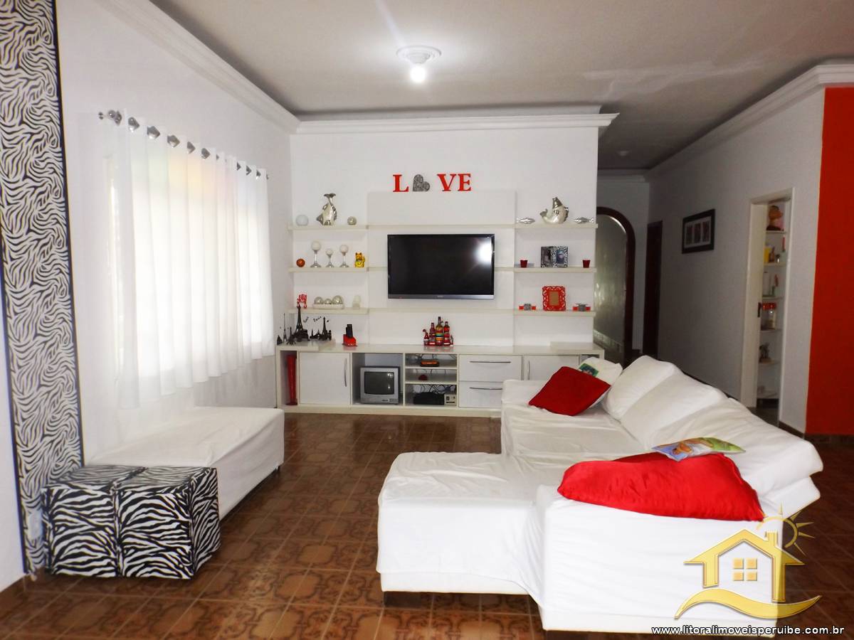 Casa no bairro Centro, Lado Linha