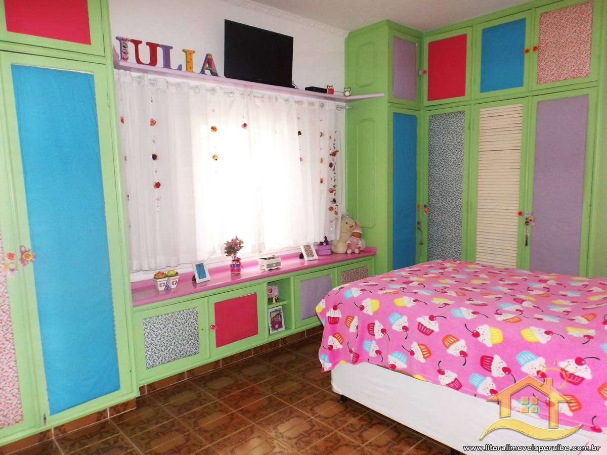 Casa no bairro Centro, Lado Linha