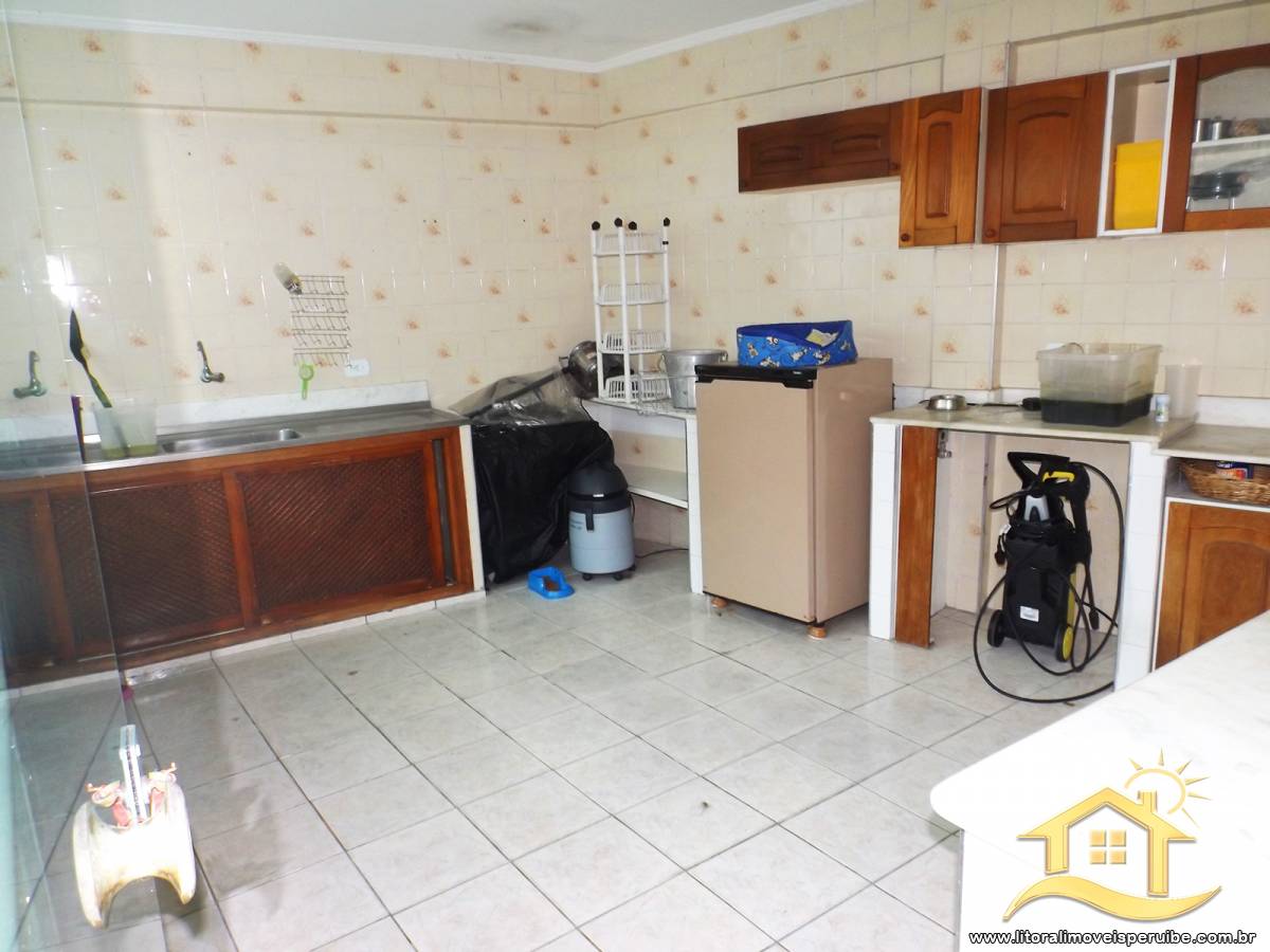 Casa no bairro Centro, Lado Linha