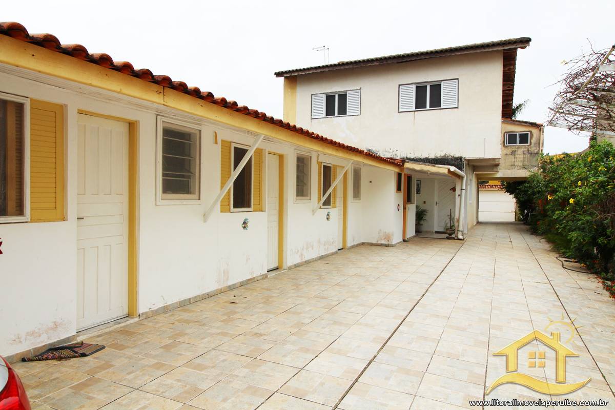 Casa no bairro Centro, Lado Linha