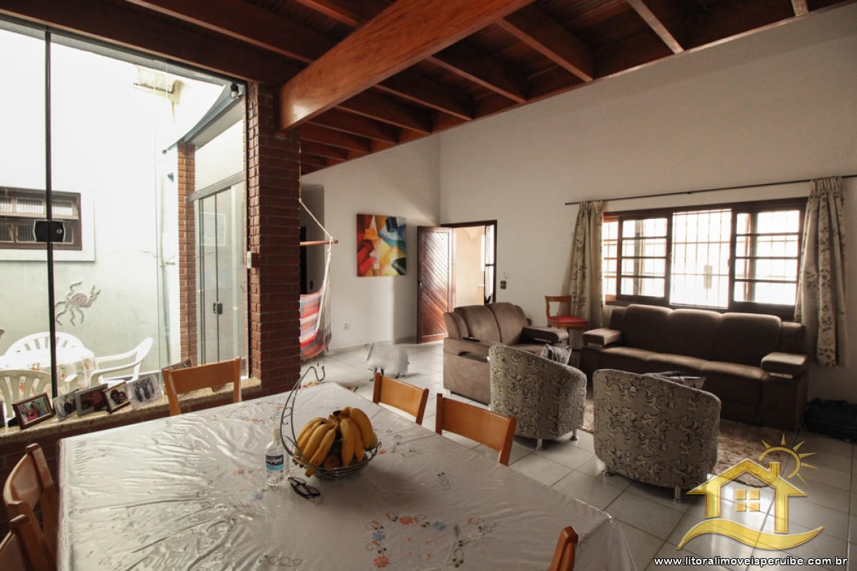 Casa no bairro Centro, Lado Linha